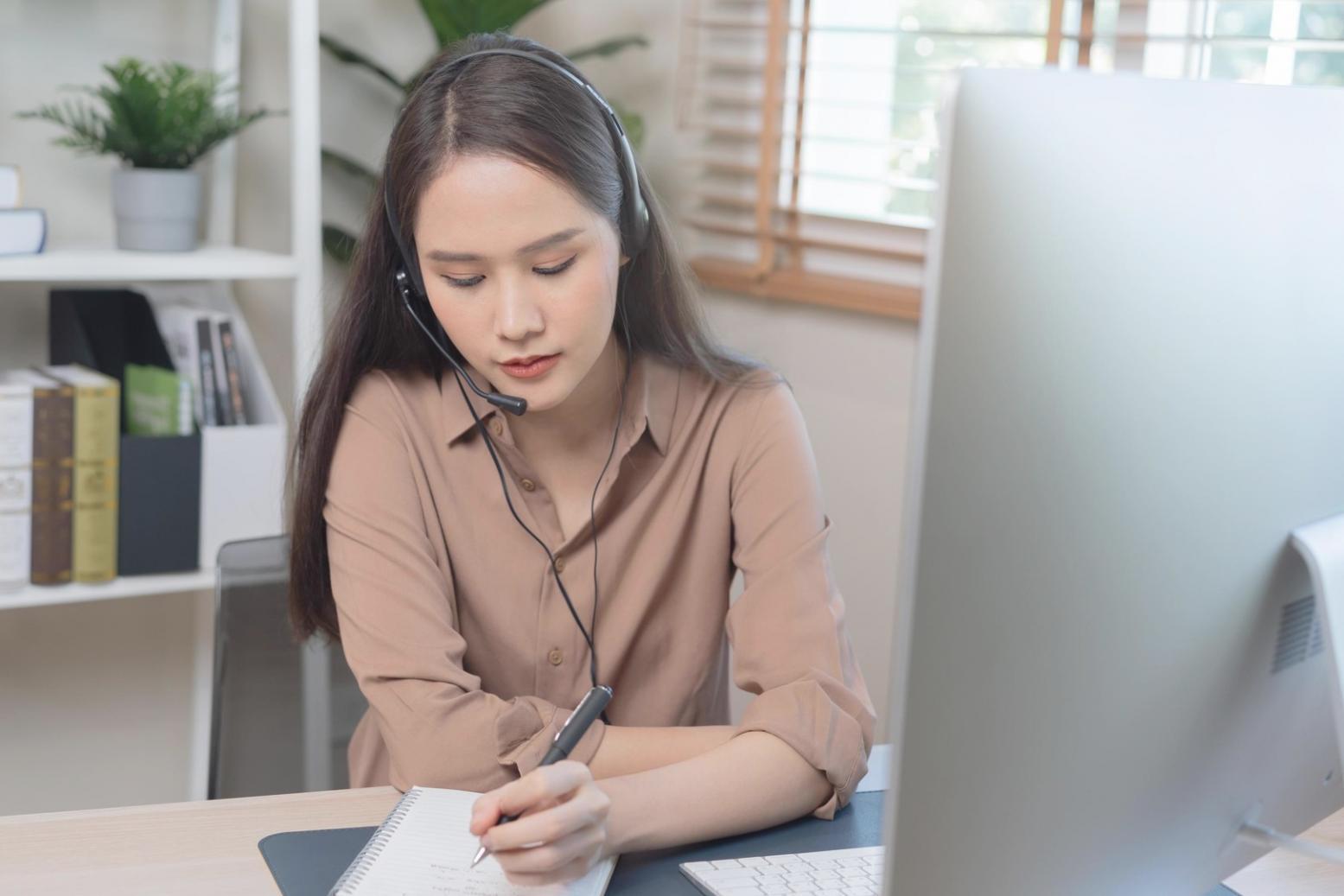 Mobile app design wireframes and prototyping process